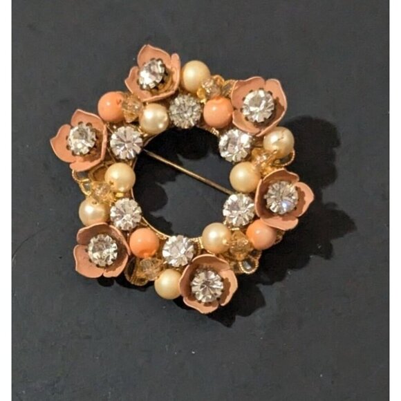 Vintage Weiss Floral Rhinestone & Pearl Brooch & Clip-On Earrings Set - Picture 2 of 7